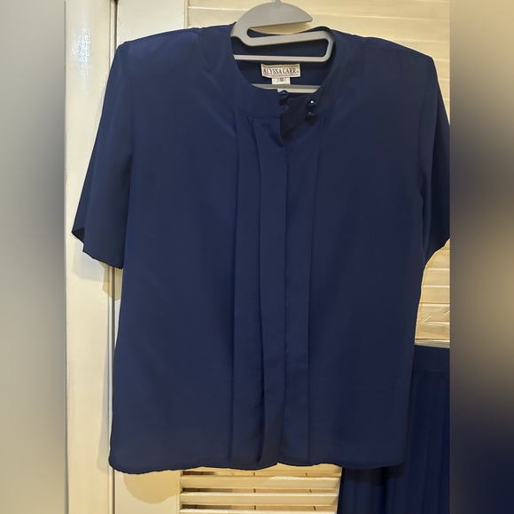 Vintage Navy Blouse & Skirt Set - Picture 5 of 6